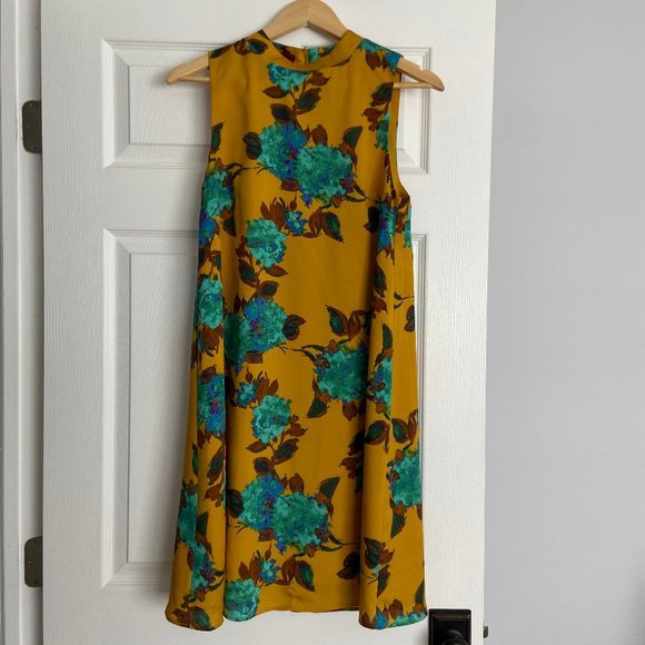 The Limited Yellow Floral Dress - Picture 1 of 4